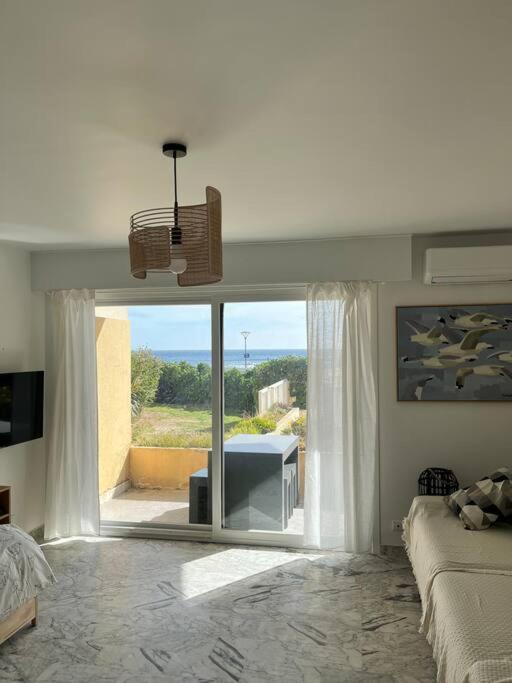 Studio Cosy Avec Terrasse Sur La Plage La Seyne-sur-Mer Εξωτερικό φωτογραφία